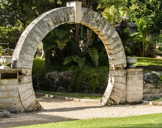 Moon_Gate-Entrance
