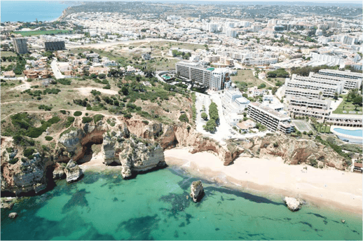 Lagos Beach Hotel & Spa